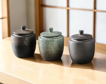Bote de cerámica japonesa para té con tapa / Tarro de gres para té, café y azúcar, recipiente hermético para la cocina, regalo de decoración minimalista