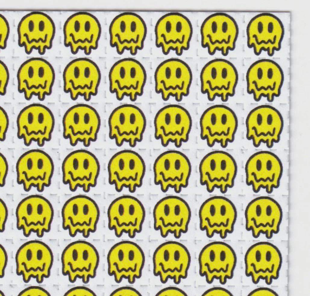 スマイリーフェイス アート サイン入り Acid lsd smiley - Etsy 日本