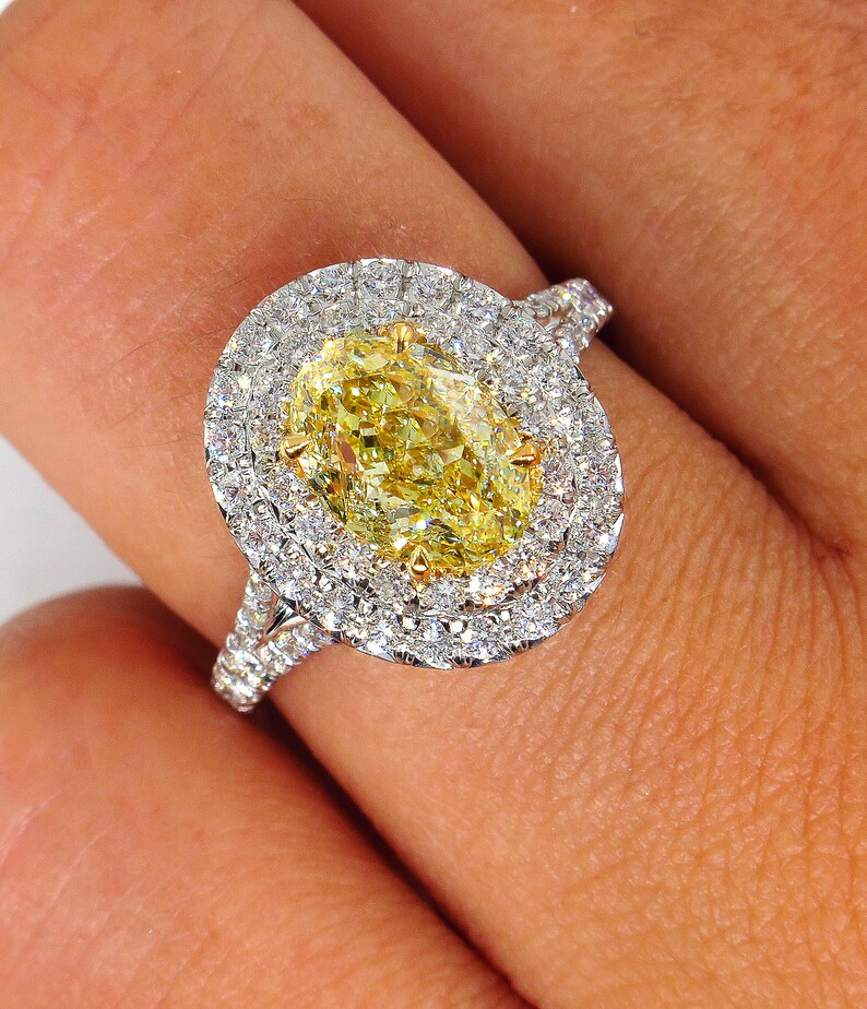 GIA Canary 2.33ct Natural Fancy YELLOW VVS1 Oval Diamond | Etsy