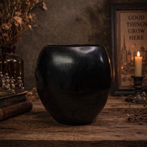 Vintage Barro Negro Vase Mexican Blackware Pottery Signed Black Ceramic 7 Inch