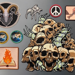 Dungeon Crawler Carl Battle Rattle Patch Set - UV Glow Thread Scavengers Daughter