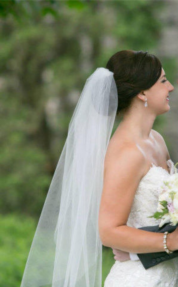 short wedding veils
