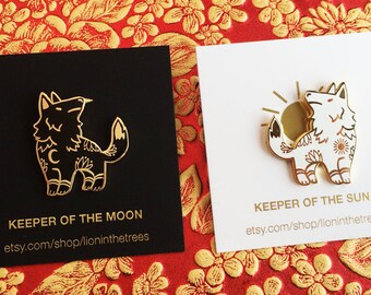 Keeper Wolves Enamel Pin