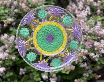 Garden Dish Flowers, Garden Plate Flower, Garden Art and Garden Sun Catcher