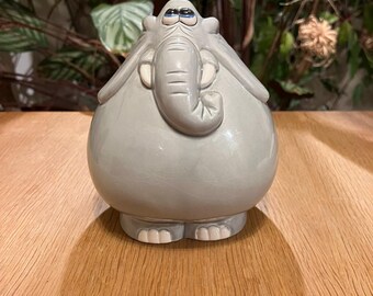 Vintage 1970s Grey Ceramic Elephant Money Bank – Mid‑Century Figurine