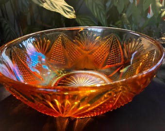 Carnival Glass Bowl - Fenton “Pinwheel Variant” pattern