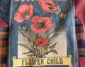Upcycled Patchwork Hoodie “Grow Freely” | Einzigartiger überarbeiteter Hoodie | Nachhaltige handgefertigte Kleidung |  S/M