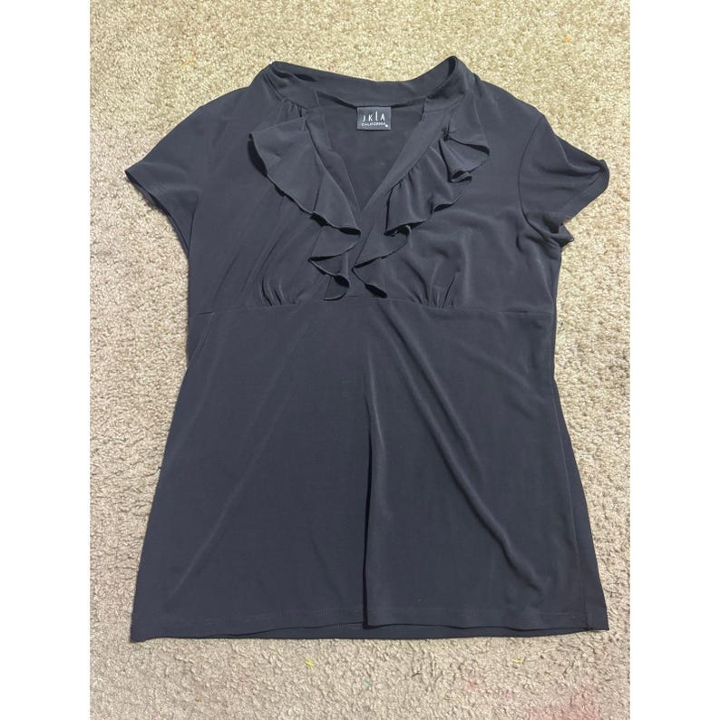 JKLA California Black Ruffle V-neck Empire Waist Top Y2K Short Sleeve ...