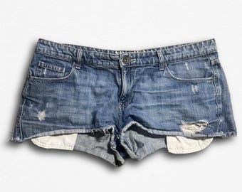Mossimo Y2K Distressed Denim Cut Off Shorts Mittlere Wäsche Frauen 14 Junioren 15