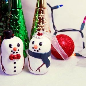 Snowman Wedding Cake Toppers image 1