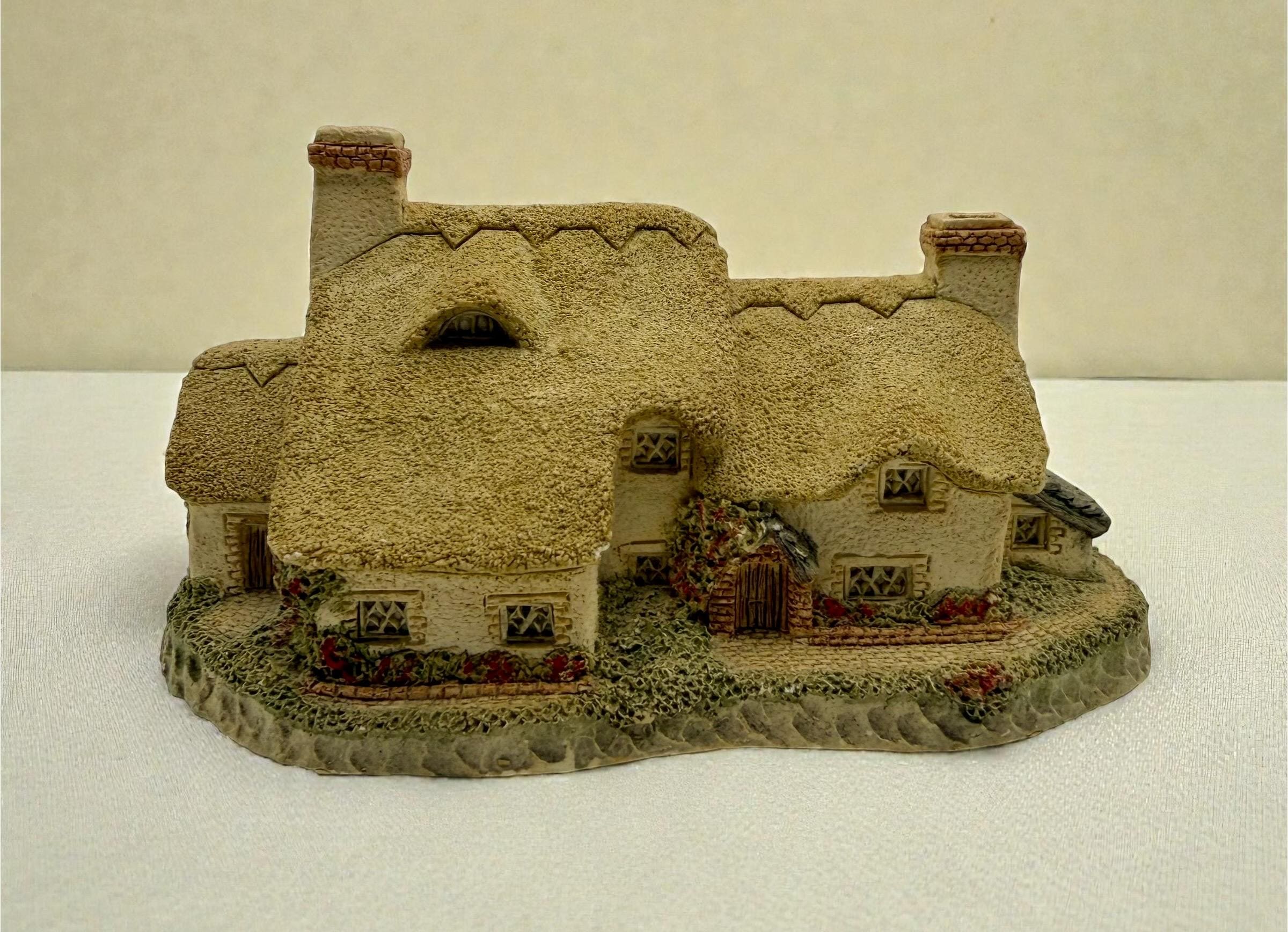 Vintage David Winter Cottages - Etsy