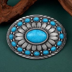 Pode incluir: Um conjunto de três potes de cerâmica com tampas, com um padrão floral azul e branco. O maior mede cerca de 20 cm de altura. Perfeitos para armazenamento na cozinha.