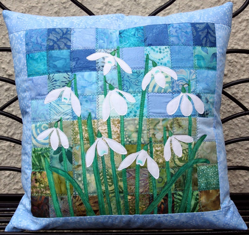 Batik Snowdrop Quilted Wall Hanging / Art Quilt Pattern or ...