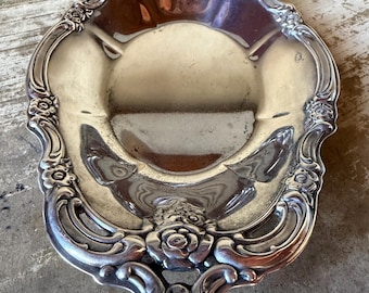 Plato ovalado calado para bombones y nueces, de plata Oneida Community Artistry, estilo vintage.