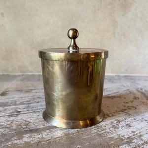 Antyczny pojemnik z mosiężną pokrywką – minimalistyczny, mosiężny słoik do przechowywania z pokrywką z gałką – antyczny humidor stołowy, słoik toaletowy, pudełko na drobiazgi