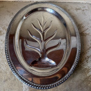 Vintage Wm Rogers Silverplate Meat Platter “Tree of Life” Tray