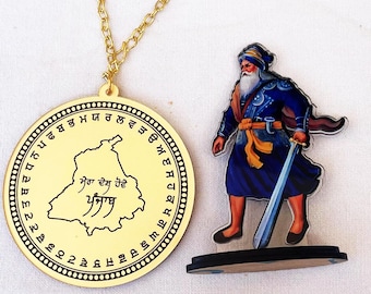 Baba Deep Singh Ji Bilinstrumentbräda Idol & Guldfärgad Punjab Hängande Kombination