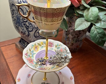 Pink and lavender floral 3-level jewelry stand tired tray