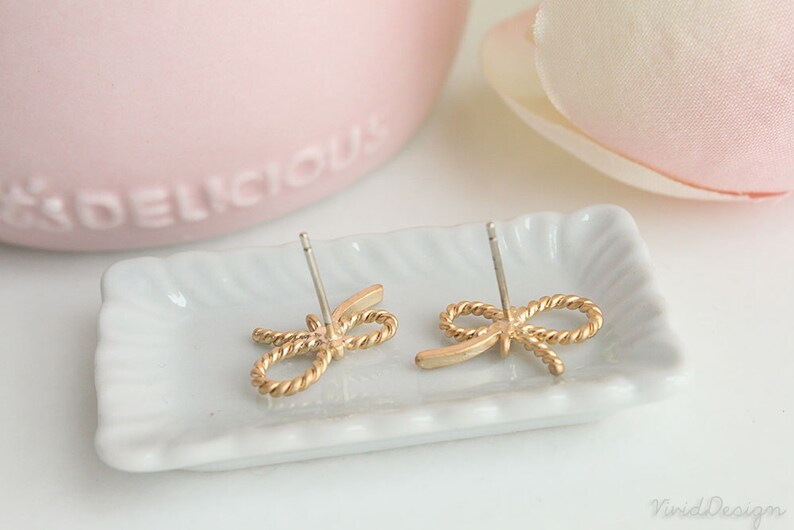 Pretty Ribbon Earrings, Matte Silver or Matte Gold image 2