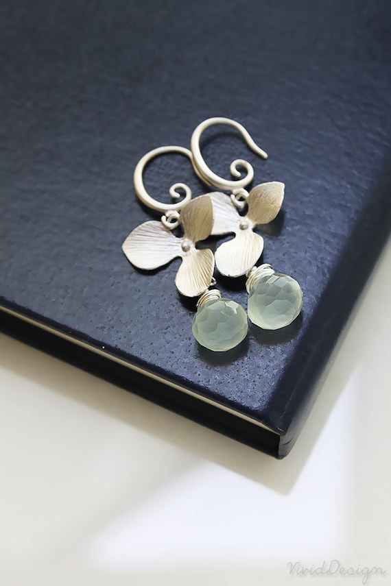 Floral Light Sky Blue Chalcedony Earrings, Hydrangea Gemstone Earrings, Bridesmaids Gift, Something Blue, Wrapped Earrings
