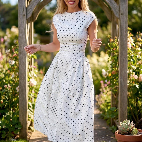 Vintage Inspired Polka Dot Maxi Dress
