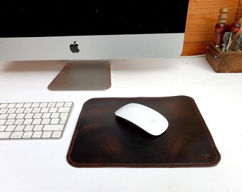 Handmade Leather Mouse Pad: Personalized Cowhide Desk Mat
