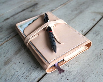 Pocket moleskine cover. Veg tan leather. Travel accessories. Notebook cover. Moleskine organizer