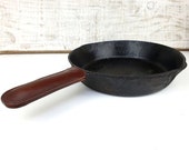 Cast iron leather cover, leather skillet handle, leather handle, leather pot cover, leather pot handle