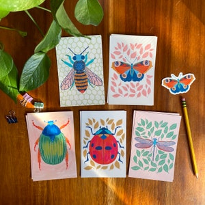 Paquete de postales de insectos, juego de 10, regalo de naturaleza, juego de papelería con insectos, ilustración de abejas, arte de mariposas, ilustraciones de mariquitas, postal de libélula