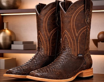 Exotiska cowboystövlar i pytonläder för män: Handgjorda västerländsk rodeo-stil med fyrkantig tå