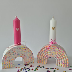 Bougeoir arc-en-ciel orné de paillettes fluo et de confettis colorés – Fait main – Cadeau décoratif moderne – Bougeoir conique arc-en-ciel