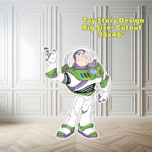 Puede incluir: Un gran recorte de Buzz Lightyear de Toy Story, con un traje espacial blanco, verde y morado. El recorte mide 91x122 cm y presenta la pose icónica del personaje con un brazo levantado. El texto en la parte superior dice "Toy Story Design Big Size- Cutout".