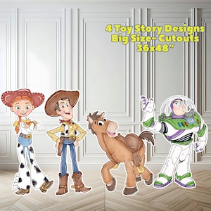 Puede incluir: Cuatro recortes de personajes de Toy Story, 91x122 cm, que incluyen a Jessie, Woody, Bullseye y Buzz Lightyear. Los personajes son a color y están frente a una pared blanca.