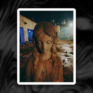 Liminal Sculpture Sticker Eerie Statue Graffiti Ruin Moody Backrooms Decal Gift