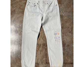 Vintage Levi's 501 T Distressed Light Wash Light Blue Jeans 30W x 28L *