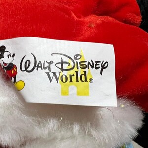 Disney 9in Mickey Mouse Plush Red Santa 1999 Commemorative Globe NWT Bild 7