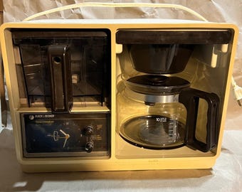 Black & Decker 10 Cup Spacemaker Coffee Maker Cream Vintage SDC2A Auto Shut-Off