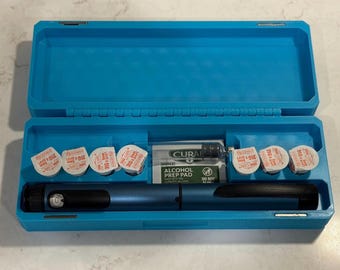 Personalized Autoinjector Case - 2 Pens w/ Accessories - Durable PETG with Magnetic Closure