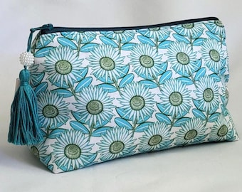 Neceser de algodón azul con estampado floral, estuche cosmético hecho a mano, organizador de artículos de aseo de viaje.