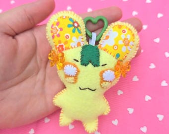 Floral yellow mouse felt plush charm