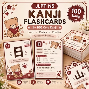 Può includere: Un set di 100 flashcard Kanji JLPT N5 con illustrazioni di orsi bruni, accenti floreali e caratteri giapponesi. Le carte mostrano significati, letture, vocabolario e frasi di esempio per lo studio, il ripasso e la pratica della lingua.