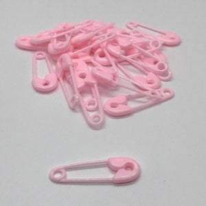 NST 12pc 4 Diaper Pins Pink