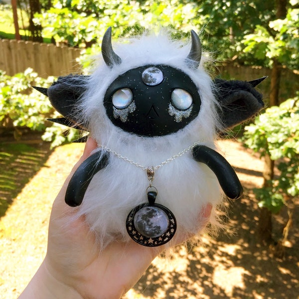 READY TO SHIP, Dreamy Star Creature Art Doll