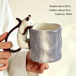 Handgemaakte keramische Siamese kattenmok met 3D-handvat, uniek koffiekopje golvend aardewerk, ambachtelijke dierenmok, individuele studio, schattige kat cadeau 350 ml