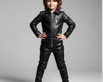 Kinderoutfit van echt leer: kinderjumpsuits, leren rocksterpak voor jongens en meisjes