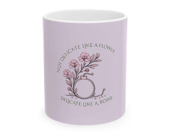 Caneca rosa delicada como uma flor - Citação/Frase | Xícara de café de cerâmica