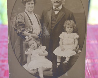 VIER Ohio Detroit und Berlin Deutschland Viktorianischen Kabinett Fotos Fotografie späten 1800s Familienporträts 10 x 6 1/2 Zoll