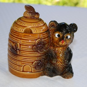 Jaren 60 Honey Pot Jar Bee Hive and Bear Made in Japan keramiek goudbruin