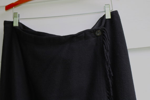 90s BLACK WOOL SKIRT Faux Wrap Fringe Size 20 Mid… - image 2