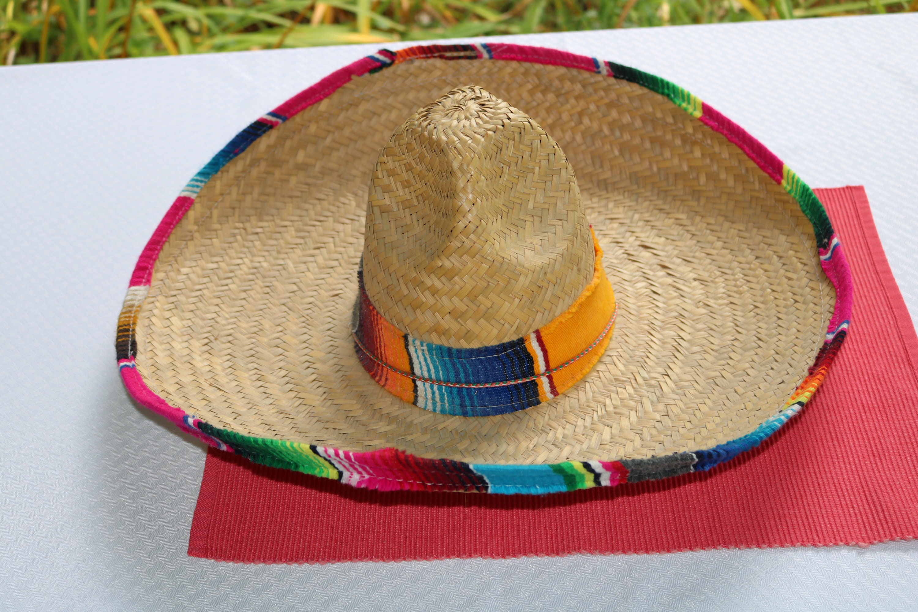 メキシコ製ヴィンテージメキシカン麦わら帽子、カラフルなバンドとリム